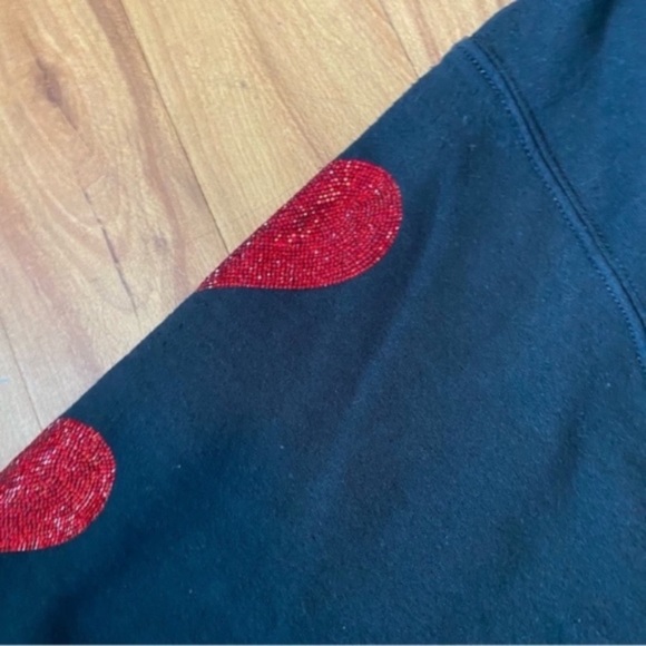 Carmar Los Angeles Black Crew Neck Sweatshirt Red Studded Heart Sleeves Size SML - Picture 15 of 16